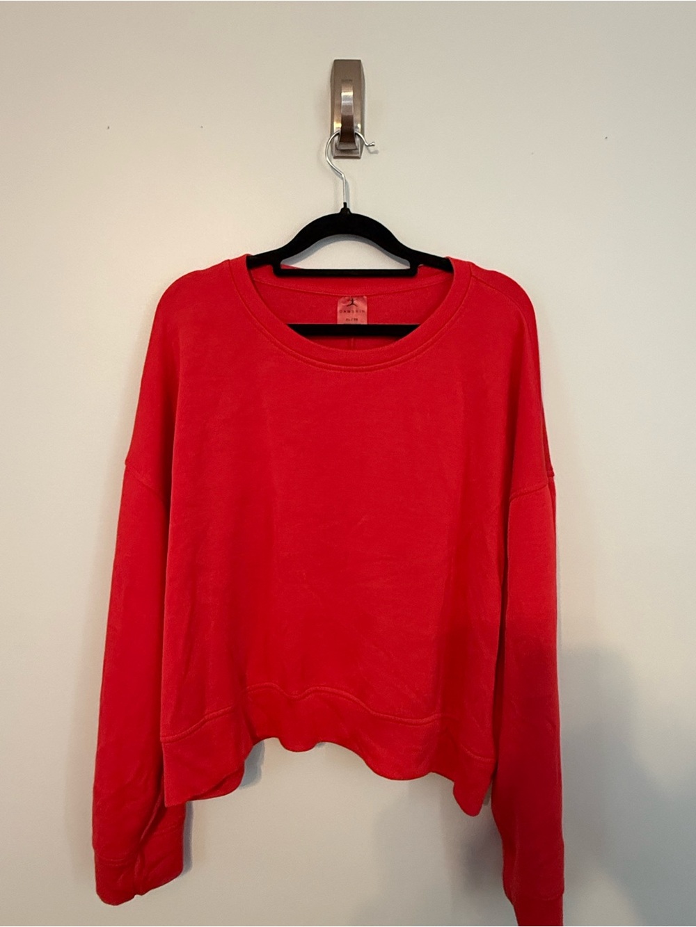 Red cropped sweatshirt Danskin X-Large